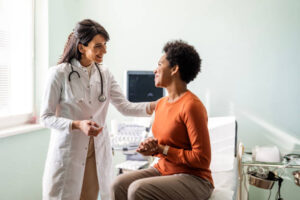 Skilled Healthcare Jobs That Don’t Require a Bachelor’s Degree (With Visa Sponsorship Opportunities)